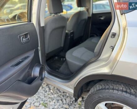 Серый Ниссан Кашкай, объемом двигателя 1.5 л и пробегом 279 тыс. км за 9300 $, фото 26 на Automoto.ua