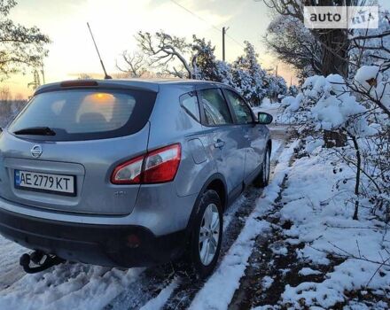 Сірий Ніссан Кашкай, об'ємом двигуна 1.5 л та пробігом 240 тис. км за 10500 $, фото 10 на Automoto.ua