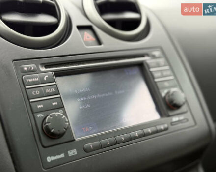 Серый Ниссан Кашкай, объемом двигателя 2 л и пробегом 253 тыс. км за 11750 $, фото 62 на Automoto.ua