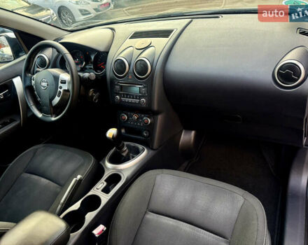 Серый Ниссан Кашкай, объемом двигателя 1.6 л и пробегом 183 тыс. км за 8999 $, фото 23 на Automoto.ua
