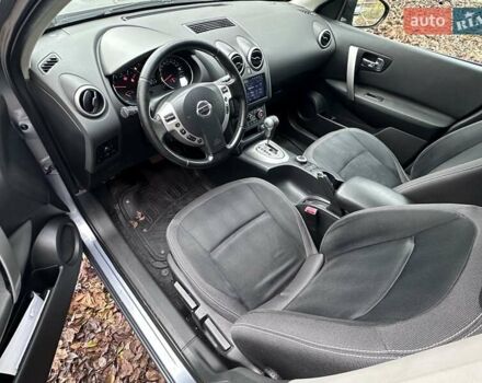 Серый Ниссан Кашкай, объемом двигателя 2 л и пробегом 137 тыс. км за 10500 $, фото 4 на Automoto.ua