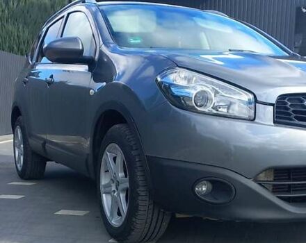 Серый Ниссан Кашкай, объемом двигателя 2 л и пробегом 250 тыс. км за 10800 $, фото 13 на Automoto.ua