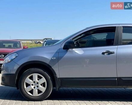 Серый Ниссан Кашкай, объемом двигателя 1.6 л и пробегом 144 тыс. км за 10990 $, фото 3 на Automoto.ua