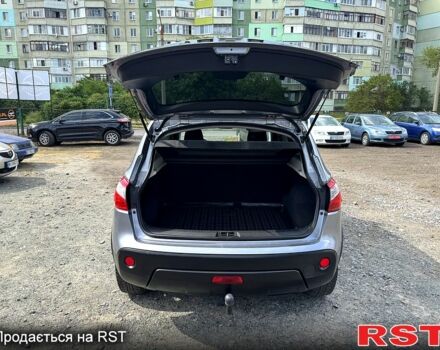 Серый Ниссан Кашкай, объемом двигателя 2 л и пробегом 193 тыс. км за 10700 $, фото 5 на Automoto.ua