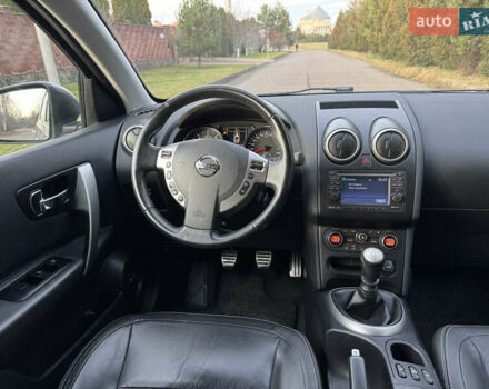 Серый Ниссан Кашкай, объемом двигателя 2 л и пробегом 242 тыс. км за 12550 $, фото 47 на Automoto.ua