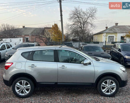 Серый Ниссан Кашкай, объемом двигателя 1.5 л и пробегом 216 тыс. км за 10500 $, фото 5 на Automoto.ua