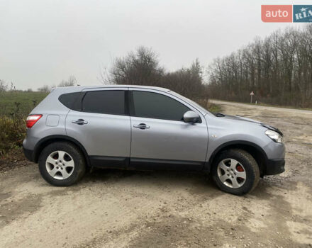 Сірий Ніссан Кашкай, об'ємом двигуна 2 л та пробігом 290 тис. км за 14000 $, фото 4 на Automoto.ua