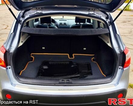 Сірий Ніссан Кашкай, об'ємом двигуна 1.5 л та пробігом 208 тис. км за 10700 $, фото 10 на Automoto.ua