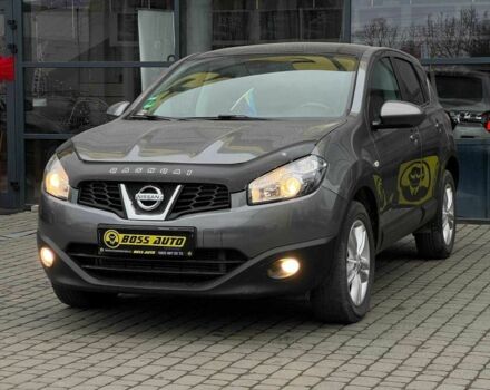 Серый Ниссан Кашкай, объемом двигателя 2 л и пробегом 260 тыс. км за 11500 $, фото 2 на Automoto.ua