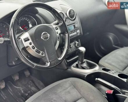 Серый Ниссан Кашкай, объемом двигателя 1.6 л и пробегом 231 тыс. км за 8999 $, фото 8 на Automoto.ua