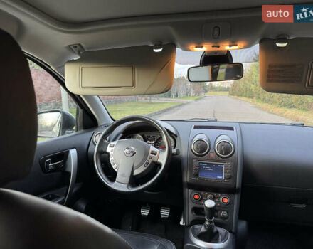 Серый Ниссан Кашкай, объемом двигателя 2 л и пробегом 242 тыс. км за 12550 $, фото 53 на Automoto.ua