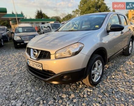 Серый Ниссан Кашкай, объемом двигателя 1.5 л и пробегом 279 тыс. км за 9300 $, фото 13 на Automoto.ua