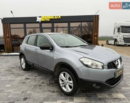 Серый Ниссан Кашкай, объемом двигателя 1.5 л и пробегом 225 тыс. км за 9999 $, фото 1 на Automoto.ua