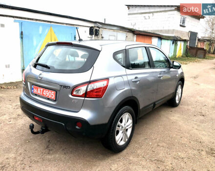 Серый Ниссан Кашкай, объемом двигателя 1.5 л и пробегом 225 тыс. км за 11699 $, фото 4 на Automoto.ua