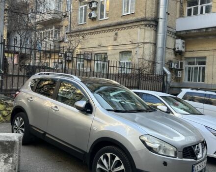 Серый Ниссан Кашкай, объемом двигателя 2 л и пробегом 172 тыс. км за 9900 $, фото 1 на Automoto.ua