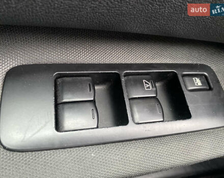 Серый Ниссан Кашкай, объемом двигателя 1.6 л и пробегом 195 тыс. км за 10600 $, фото 21 на Automoto.ua