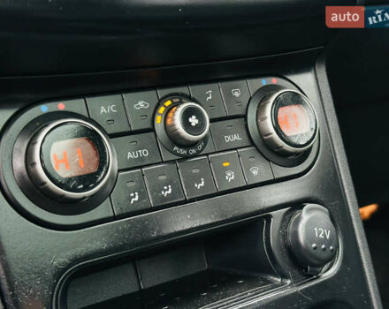 Сірий Ніссан Кашкай, об'ємом двигуна 2 л та пробігом 210 тис. км за 13200 $, фото 33 на Automoto.ua