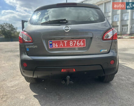 Серый Ниссан Кашкай, объемом двигателя 1.5 л и пробегом 230 тыс. км за 9900 $, фото 21 на Automoto.ua
