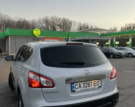 Серый Ниссан Кашкай, объемом двигателя 2 л и пробегом 220 тыс. км за 9500 $, фото 6 на Automoto.ua