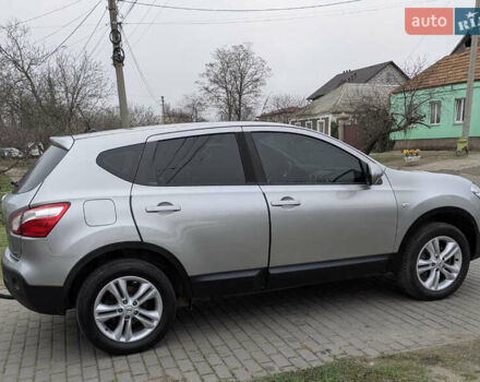 Серый Ниссан Кашкай, объемом двигателя 1.5 л и пробегом 231 тыс. км за 10500 $, фото 5 на Automoto.ua