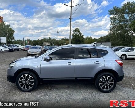 Серый Ниссан Кашкай, объемом двигателя 2 л и пробегом 193 тыс. км за 10700 $, фото 3 на Automoto.ua