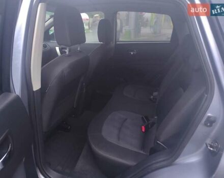 Серый Ниссан Кашкай, объемом двигателя 1.6 л и пробегом 213 тыс. км за 9950 $, фото 27 на Automoto.ua