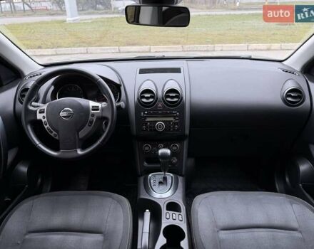 Серый Ниссан Кашкай, объемом двигателя 2 л и пробегом 135 тыс. км за 10500 $, фото 12 на Automoto.ua