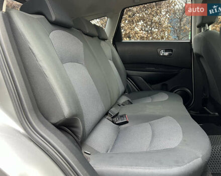 Серый Ниссан Кашкай, объемом двигателя 1.5 л и пробегом 271 тыс. км за 8750 $, фото 51 на Automoto.ua