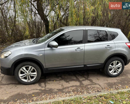 Сірий Ніссан Кашкай, об'ємом двигуна 1.5 л та пробігом 193 тис. км за 10500 $, фото 1 на Automoto.ua