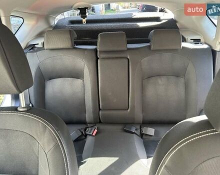 Сірий Ніссан Кашкай, об'ємом двигуна 2 л та пробігом 205 тис. км за 11500 $, фото 6 на Automoto.ua