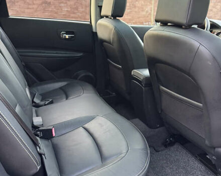 Серый Ниссан Кашкай, объемом двигателя 2 л и пробегом 242 тыс. км за 12550 $, фото 64 на Automoto.ua