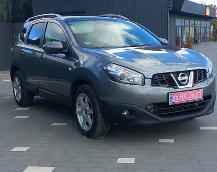 Серый Ниссан Кашкай, объемом двигателя 2 л и пробегом 250 тыс. км за 10800 $, фото 4 на Automoto.ua