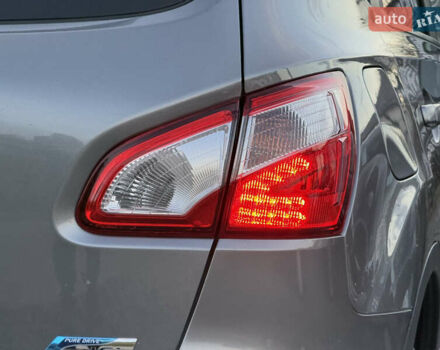 Сірий Ніссан Кашкай, об'ємом двигуна 1.6 л та пробігом 250 тис. км за 10700 $, фото 27 на Automoto.ua