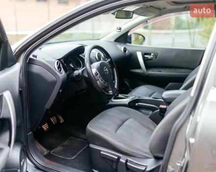 Сірий Ніссан Кашкай, об'ємом двигуна 1.46 л та пробігом 250 тис. км за 9666 $, фото 8 на Automoto.ua