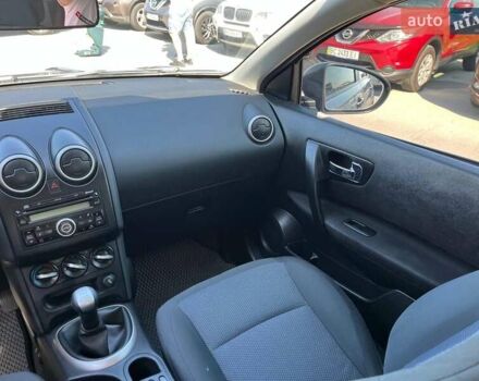 Серый Ниссан Кашкай, объемом двигателя 1.6 л и пробегом 144 тыс. км за 10990 $, фото 23 на Automoto.ua