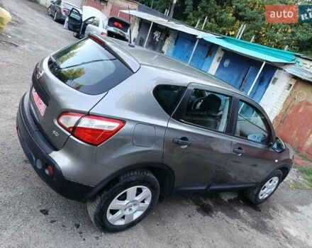 Сірий Ніссан Кашкай, об'ємом двигуна 1.5 л та пробігом 225 тис. км за 9500 $, фото 10 на Automoto.ua