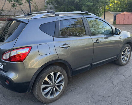 Серый Ниссан Кашкай, объемом двигателя 2 л и пробегом 186 тыс. км за 13700 $, фото 4 на Automoto.ua