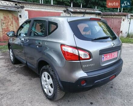 Сірий Ніссан Кашкай, об'ємом двигуна 1.5 л та пробігом 225 тис. км за 9500 $, фото 22 на Automoto.ua
