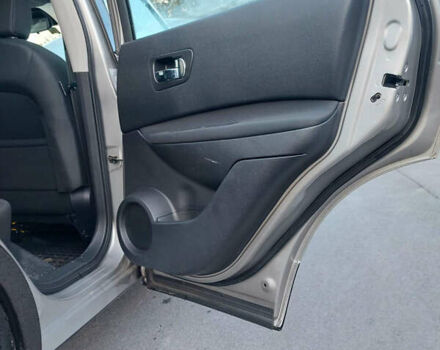 Серый Ниссан Кашкай, объемом двигателя 1.6 л и пробегом 177 тыс. км за 10600 $, фото 22 на Automoto.ua