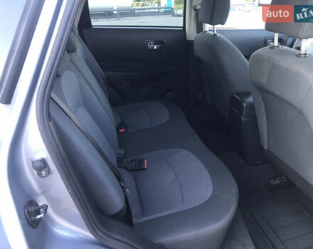 Серый Ниссан Кашкай, объемом двигателя 1.6 л и пробегом 285 тыс. км за 7999 $, фото 7 на Automoto.ua