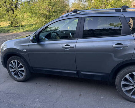 Серый Ниссан Кашкай, объемом двигателя 2 л и пробегом 186 тыс. км за 13700 $, фото 7 на Automoto.ua