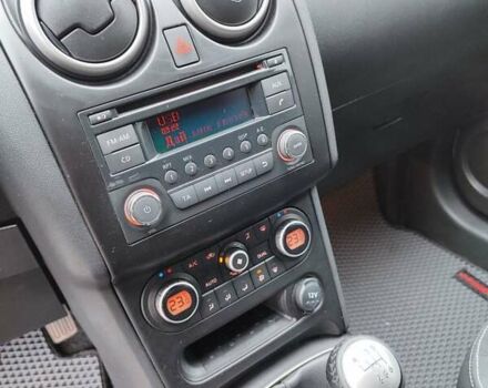 Серый Ниссан Кашкай, объемом двигателя 1.5 л и пробегом 230 тыс. км за 10450 $, фото 16 на Automoto.ua