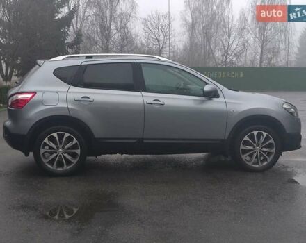 Серый Ниссан Кашкай, объемом двигателя 1.6 л и пробегом 213 тыс. км за 9950 $, фото 9 на Automoto.ua