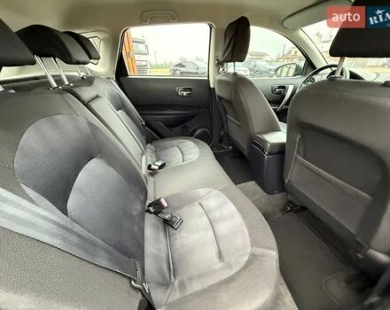 Серый Ниссан Кашкай, объемом двигателя 1.5 л и пробегом 225 тыс. км за 9999 $, фото 16 на Automoto.ua