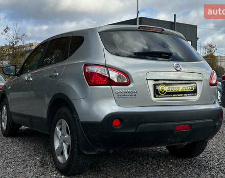 Серый Ниссан Кашкай, объемом двигателя 2 л и пробегом 150 тыс. км за 9999 $, фото 5 на Automoto.ua