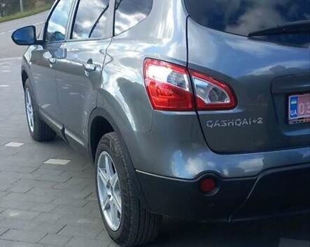 Серый Ниссан Кашкай, объемом двигателя 2 л и пробегом 250 тыс. км за 10800 $, фото 3 на Automoto.ua