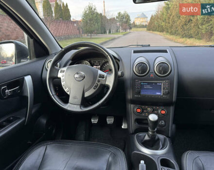Серый Ниссан Кашкай, объемом двигателя 2 л и пробегом 242 тыс. км за 12550 $, фото 55 на Automoto.ua