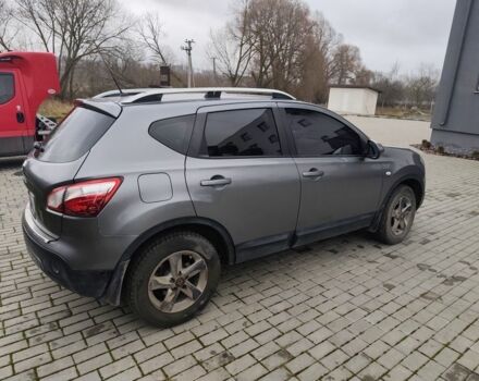 Серый Ниссан Кашкай, объемом двигателя 1.6 л и пробегом 207 тыс. км за 10500 $, фото 2 на Automoto.ua