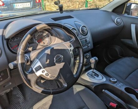 Серый Ниссан Кашкай, объемом двигателя 2 л и пробегом 287 тыс. км за 9450 $, фото 2 на Automoto.ua