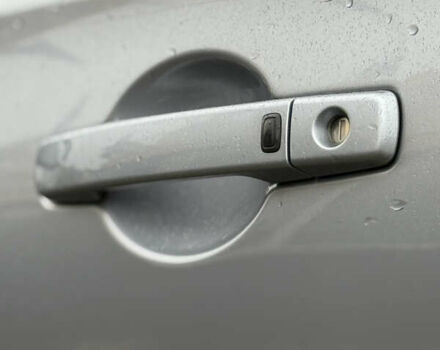 Серый Ниссан Кашкай, объемом двигателя 2 л и пробегом 253 тыс. км за 11750 $, фото 76 на Automoto.ua